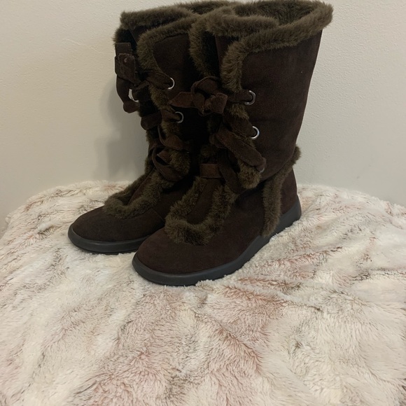 Aerosoles Brown Suede Tie up Boots - Picture 3 of 5